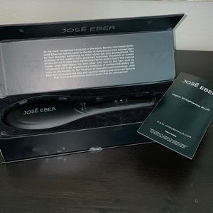 Jose Eber digital straightening brush